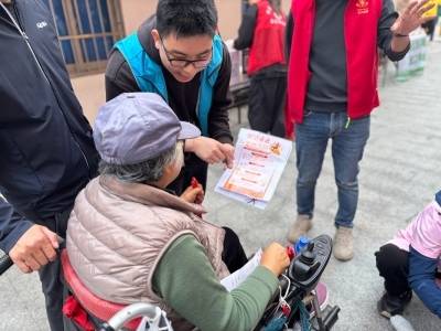 云鹤社区新春集市：民俗雅集添年味，邻里同心暖家园