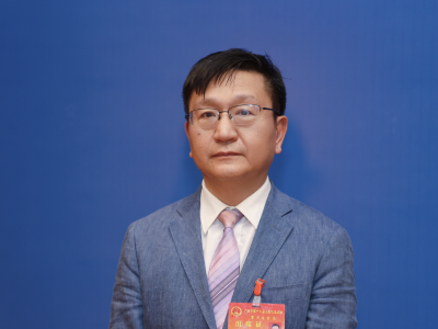 市人大代表胡东：人工智能时代，应全力培养学生的创新素质｜2026广州两会