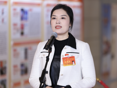 市人大代表潘映珊：坚持三年攻坚道路施工“天窗点”，收获居民点赞｜2026广州两会