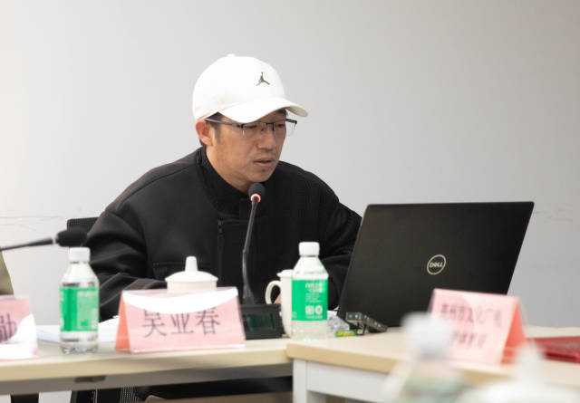 茂名市滩底微短剧经济服务中心负责人、导演吴亚春