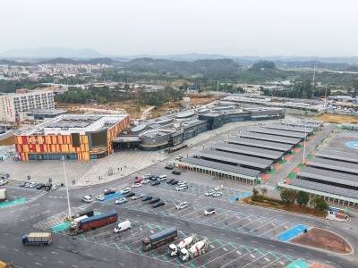 充电5分钟续航百公里！20座重卡兆瓦超充站将落地粤东西北