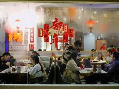 濠江以地道广货、特色服务迎接八方游客| 广货行天下