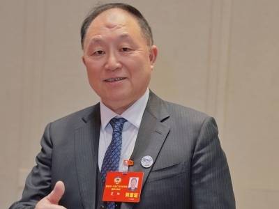 南半球的广东味安排上！省两会上，这位侨商要让广货销往全球