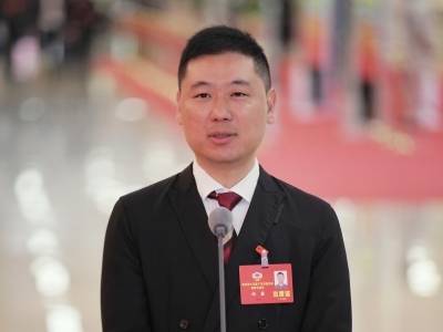 委员通道｜赵鑫：推动全域低空经济发展，赋能“百千万工程”