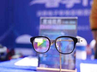 每2副就有1副深圳造！深企领跑全球智能眼镜赛道｜广货行天下・圳品出海忙