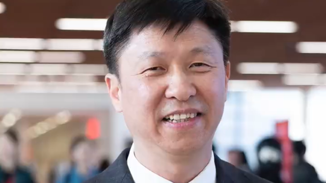 省人大代表方家忠：公共图书馆是终身学习服务体系的重要载体