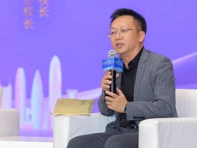 教育思享会｜横岗高中毛展煜：AI教育不止“能用”，更要明“为何用”“何时止”