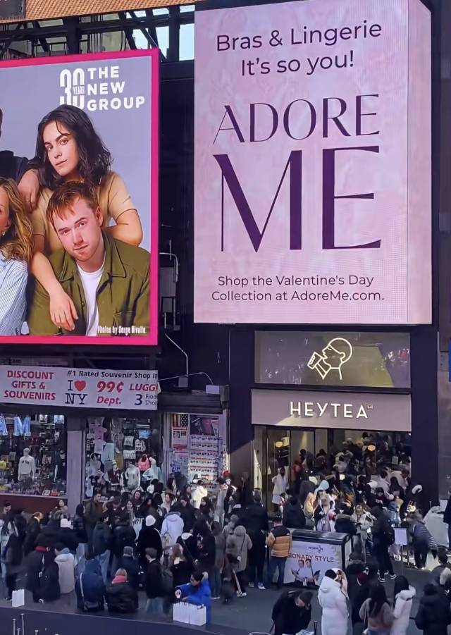 喜茶纽约时代广场店。