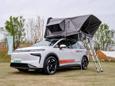 启辰 VX6 升顶版亮相登场