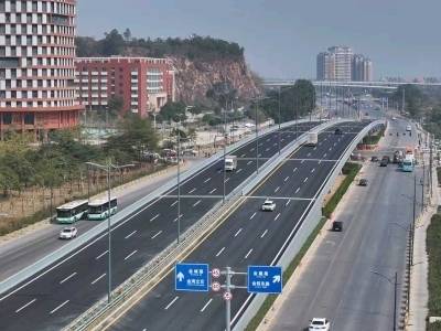 交通部：今年春节假期继续免收小客车高速通行费