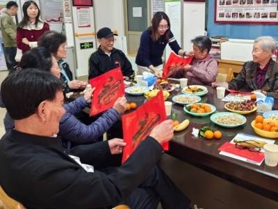 黄花岗街永泰社区：翰墨飘香，福送万家