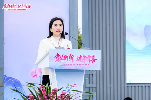 四会市石狗镇党委书记范梦婷。