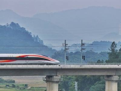 节前出行高峰火车票开售，“反向春运”票价低至2折起