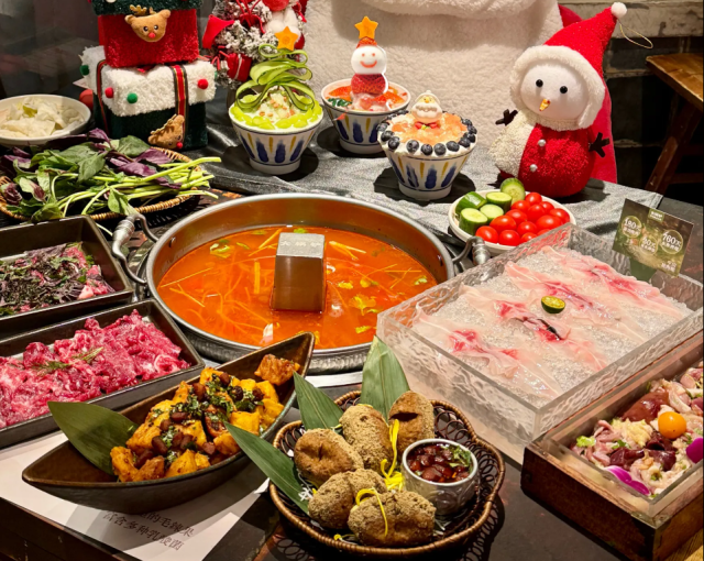 广州“大锅铲”酸汤系列菜品。