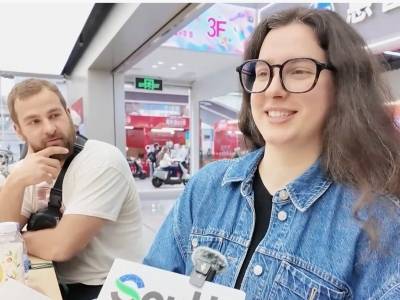 双语vlog｜因为买买买爱上中国！老外在华强北都“扫货”了什么？