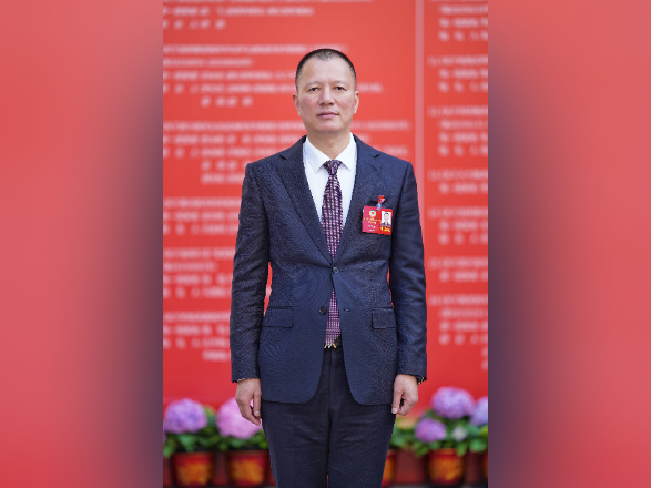 佛山市政协委员郭振发：依托AI智能体赋能机械装备行业｜聚焦两会