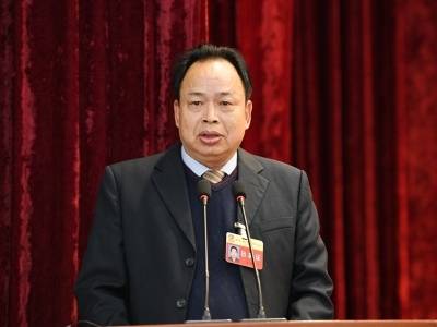 九三学社梅州市委员会副主委李坤新：深化教育综合改革 推动医学院校服务基层医疗人才储备|梅州两会