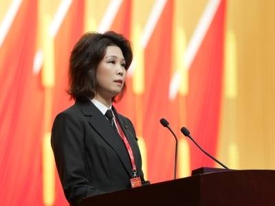 丁茜：品质和品牌是产业转型升级的有力抓手｜东莞两会·委员说