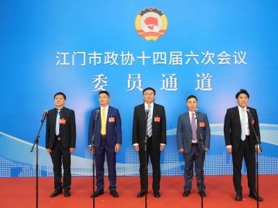 “委员通道”开启，他们今年都在关心什么？｜江门两会