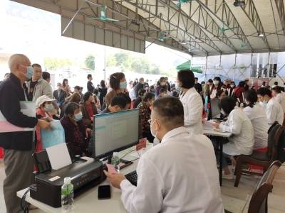 养老“云”护航，政协委员建言医养资源直通家门丨中山两会