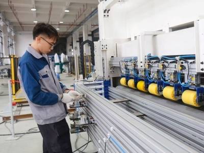 五年新增27万个老板，中山为何这么受欢迎？｜中山两会