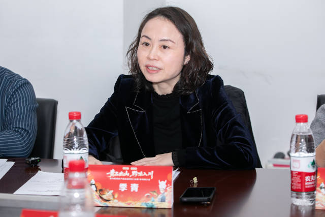 贵州省农发集团党委委员、总会计师季青。