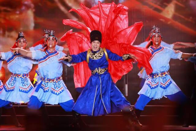 正佳老板又跳舞了！这次是代言大唐千灯会