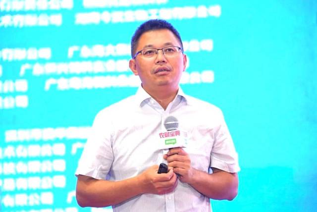 广州市饲料行业协会副会长、华南农业大学教授左建军