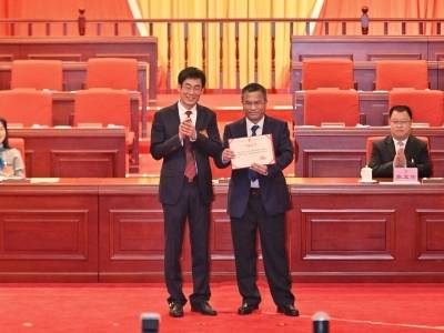 何超明、练贤聪当选清远市政协副主席