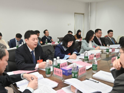 补短板优服务，为清远医疗卫生提质献良策｜清远两会·现场连线