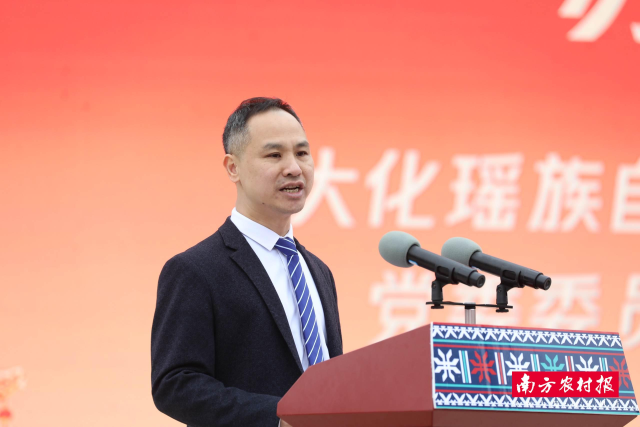 养鸡“主理人”苏虹彰现场分享七百弄鸡品牌故事。