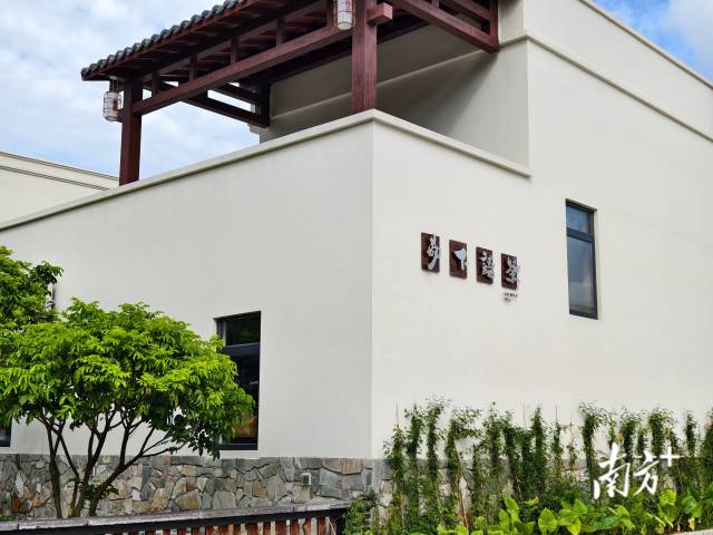 滩底村农房华丽蝶变。