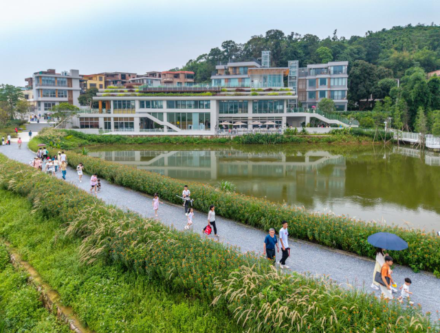 和秧合社是集田园观光、智慧农业、教育研学、主题度假等于一体的农文旅综合体。