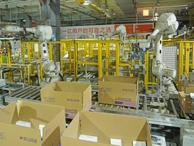 你下单的热水器，正在这里装车！｜广货行天下，佛企如轮转①