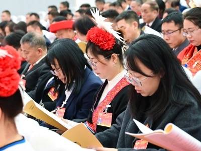 刘新茂：为“冲刺‘十五五’、拼出新连南”凝聚智慧和力量｜连南瑶族自治县政协十二届六次会议闭幕