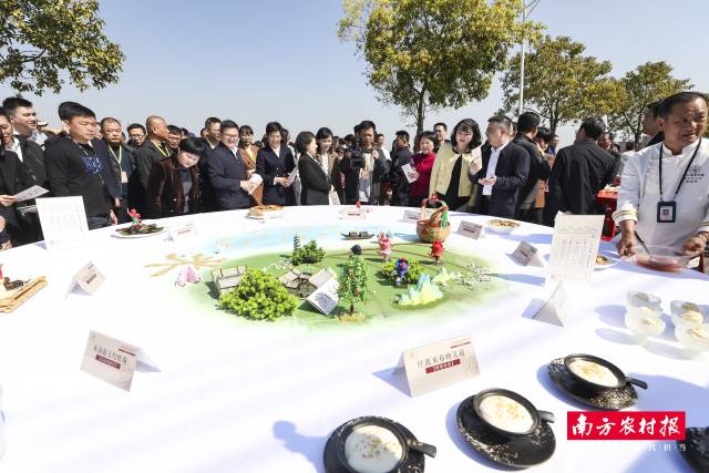 潮阳一桌菜：一席丝苗，万象丰年。