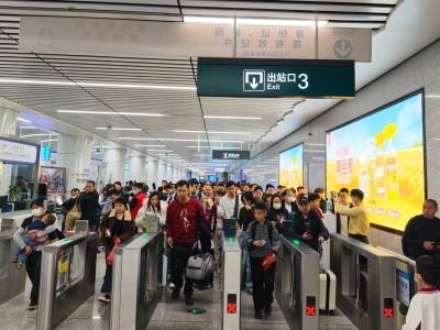 接驳广州南站夜间高铁，广东城际增开多趟列车