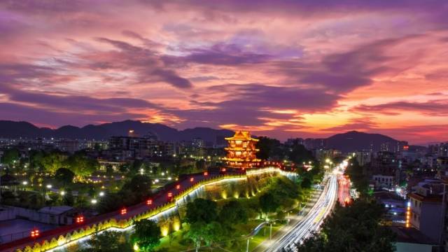 璀璨启幕！端州光影秀闪耀新春