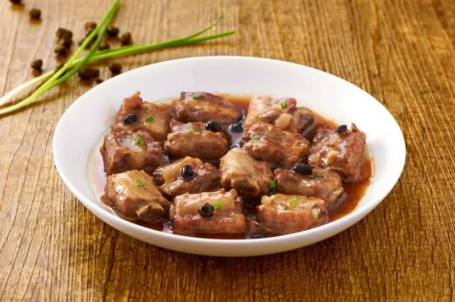 豉汁蒸排骨 图片来源：豆果美食