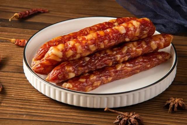 广式腊肠 图片来源：新浪网