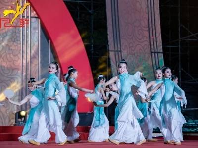 免费看！梅州院士广场六晚连演，带您嗨翻客都年