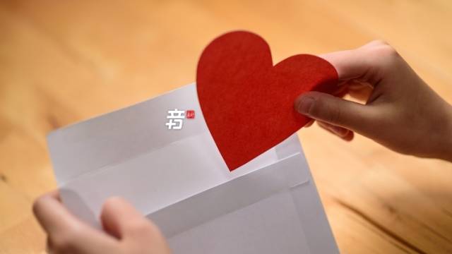 +音 | 年底了，感谢这一年为我撑过伞的人