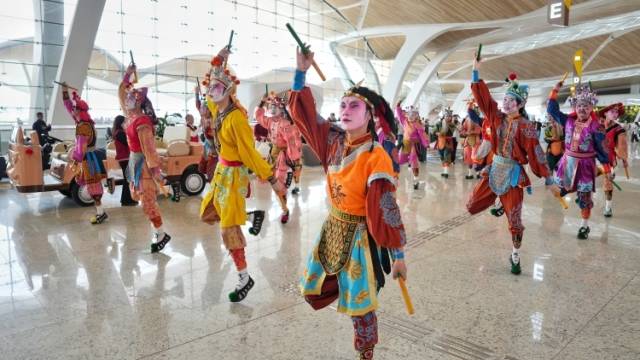 英歌“出马”闯欧洲！助力广货再掀“岭南风”｜文化中国行