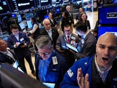 美股盘前走低，科技股普跌，金银原油集体下挫，加密货币超8万人爆仓