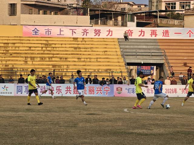 比赛精彩瞬间。  