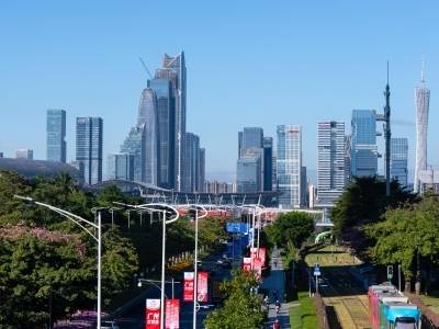 海珠：增速领跑三年，逐浪数智之“芯”