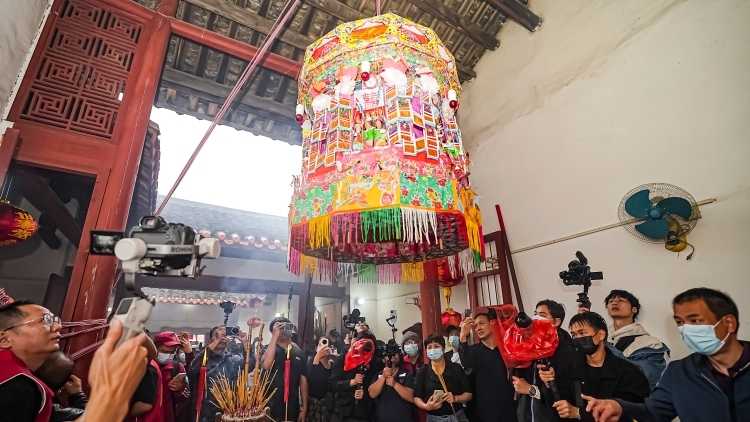 多图 | 游龙开道，花灯高升！在兴宁遇见沸腾的年味