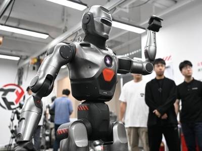 广东新春第一会聚焦“两业”协同发展，有何深意？