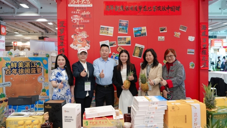 广货行天下，新春传甜香！徐闻菠萝首度亮相法国国际农博会