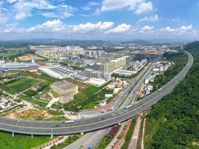 龙门县委书记刘洪添：扩大县域产业增量，力争今年GDP增长7%以上